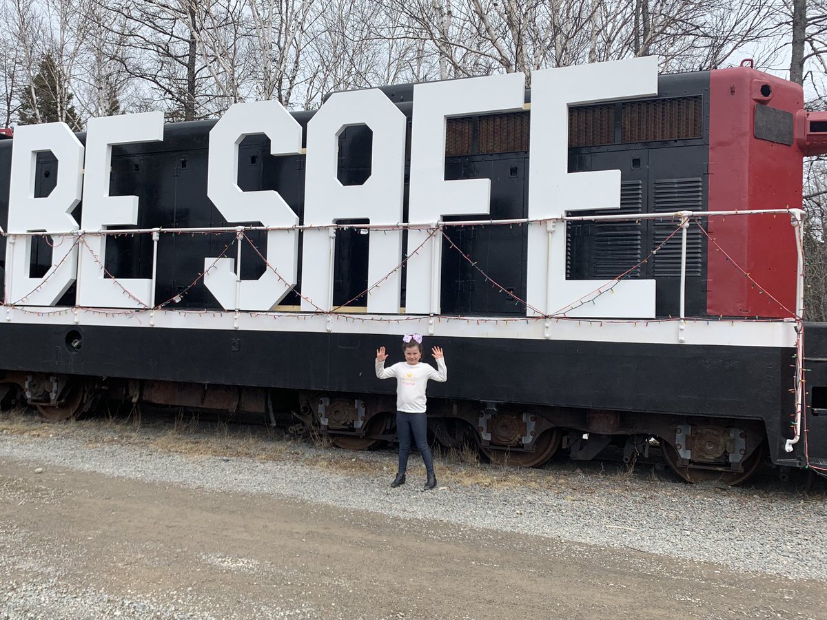 HoffeShell's tweet image. Happy 7th Birthday to the most caring, lovable little girl!!! #covid19birthday #momsgirl