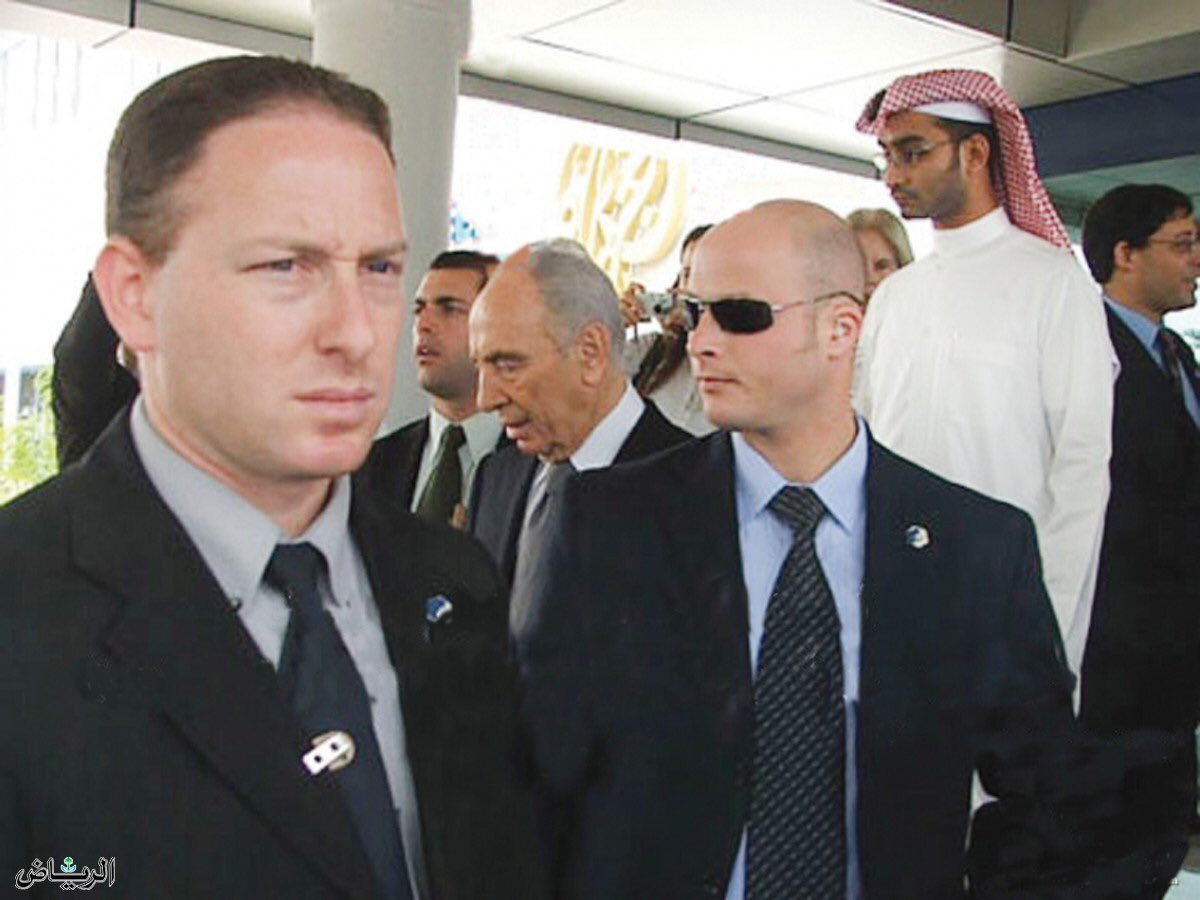 9977822's tweet photo. @AJArabic الإجابة الّتي تعرفها الأجيال أن التطبيع القطري مع اسرائيل حدث بإرادة سياسية وشعبيه وإعلامية 

#قطرائيل https://t.co/FzwkyBRiR5