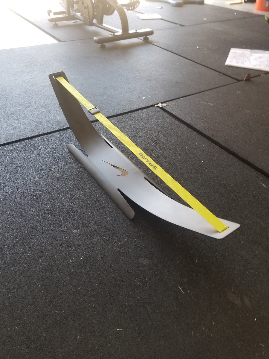 PlanoEastATs's tweet image. Good news for East todays video didnt work. Lots of unathletic moments in todays EastSideChallenge loss. 40 single leg lateral hops over something switch legs 40 more. PESH:58 PSHS:56 #EastSideChallenge @EastsideStrong @sbsolis24 @Dsolis79 @PehsBall @planoeastsb @PESHgirlssoccer