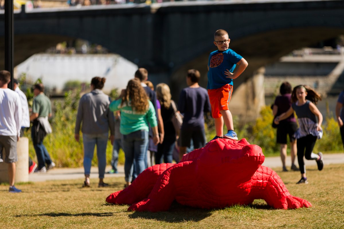 Applications for $85,000 in Featured Public Projects grants close in two weeks. Channel this kiddo's fierce energy and submit your installation idea: bit.ly/2yHL44x

Image: "The World Beneath the City" by <a href="/Cra_King/">Cracking Art</a>. Photo by Kallie Spidahl