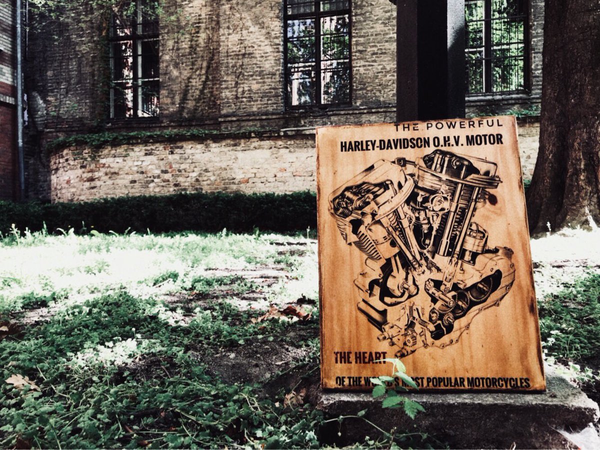 Panheads forever
etsy.com/shop/BlackArie…
#harley #davidson #panhead #harleydavidson #motorcycle #motorcycleart #woodenpicture #wallart #walldecor #homedecor #wooden #art #artwork #reclaimedwood #reclaimed #etsy #etsyshop #blackarieldesign