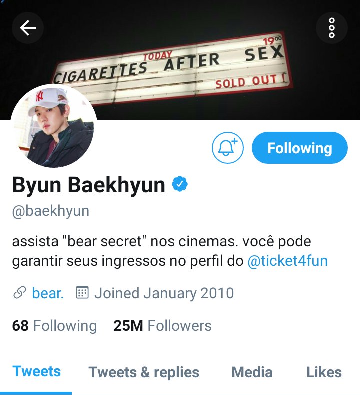 camnzs's tweet photo. ㅤ ㅤ baekhyun  ⌕  #BOY80s 🎟️

  ⠂  mesmo que tenha um jeito durão é um amor de pessoa. o ator preferido da warnerbros já. https://t.co/h8y4Rovdae