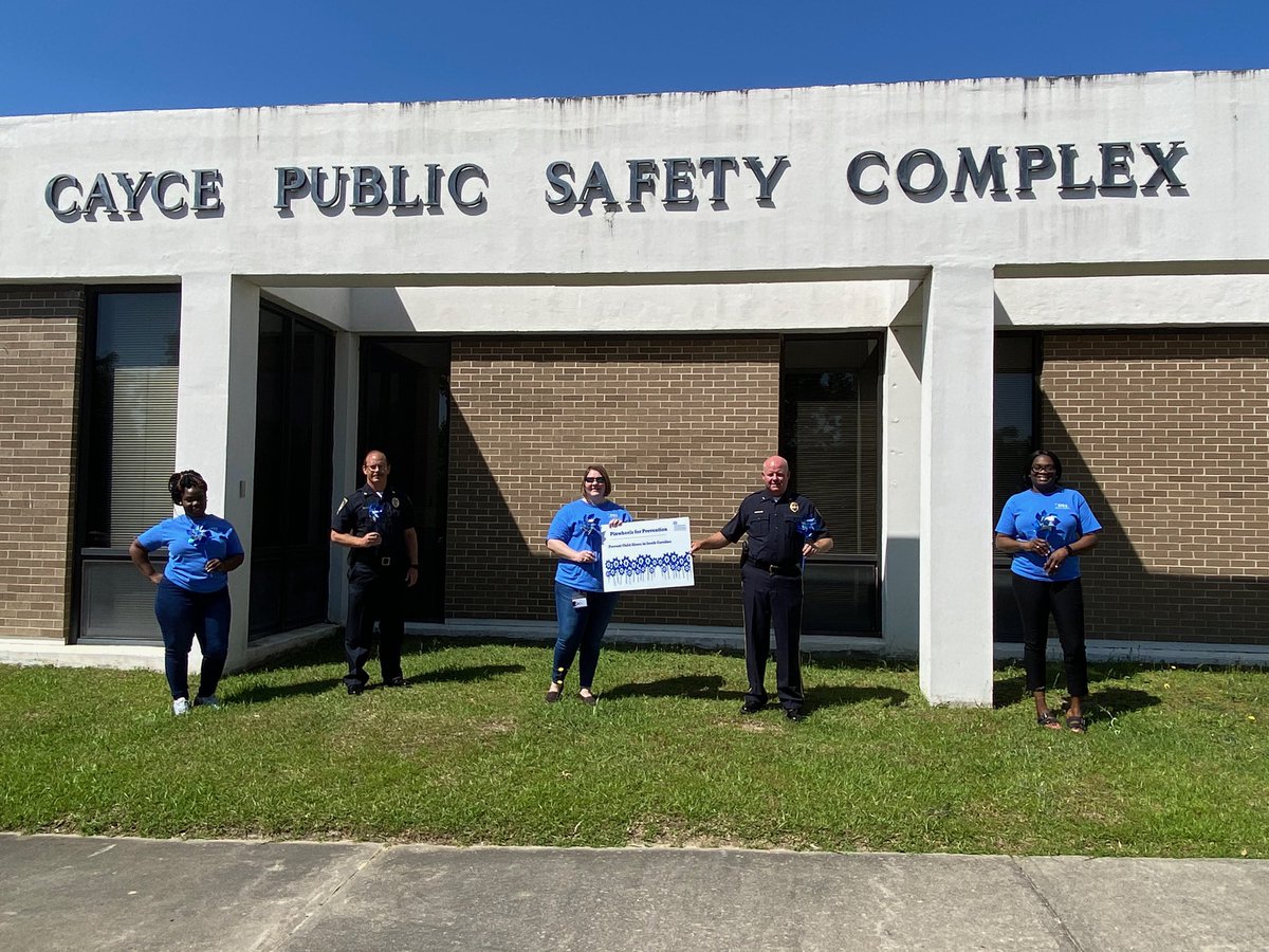 CaycePD's tweet photo. April is Child Abuse Prevention Month. 
The Pinwheels For Prevention campaign, is a national effort that named the pinwheel as a symbol for child abuse prevention.
Let’s fight to end child abuse!!
#CayceDPS #SCDSS #DickersonCenter #Pinwheels https://t.co/HjMnbXl1xJ