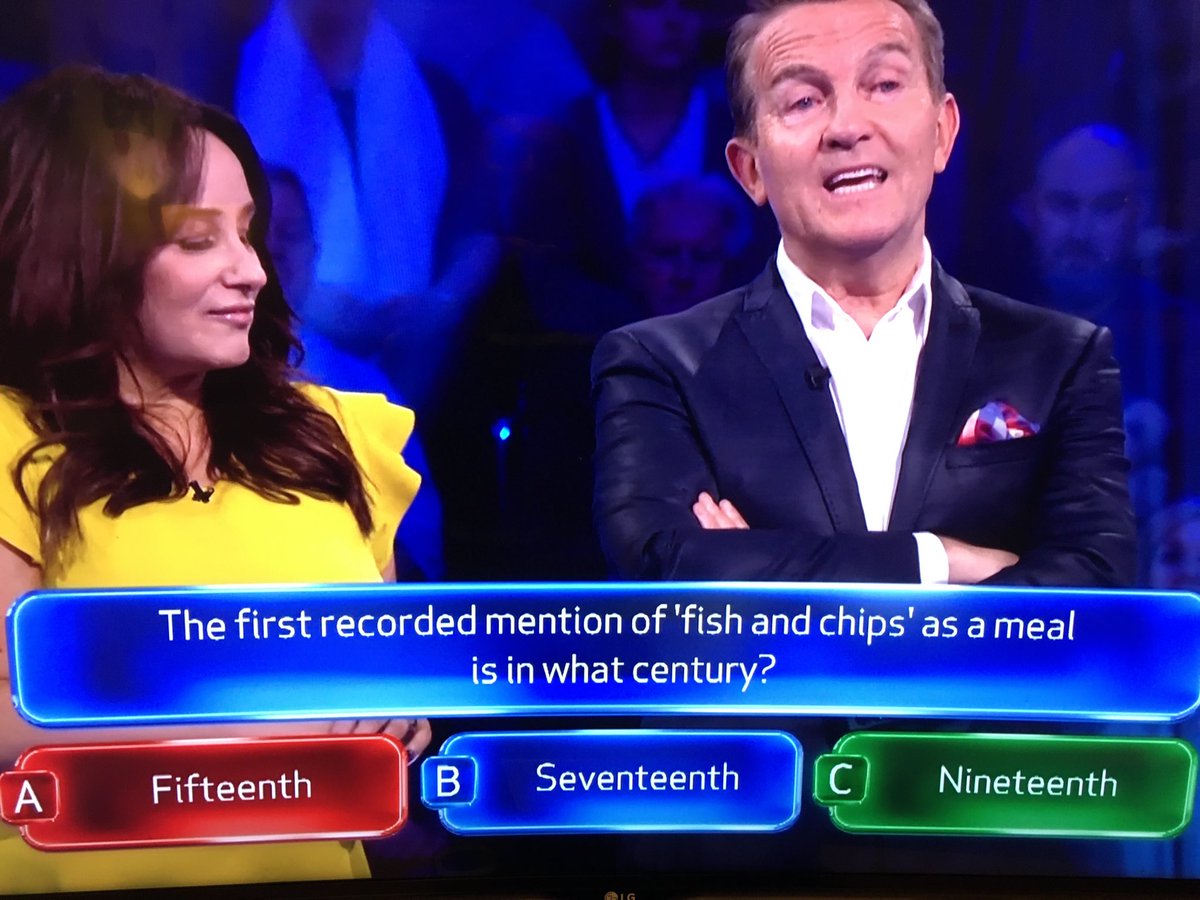 JoolsFox's tweet image. ⁦@ITV⁩ Beat The Chasers, does anyone else think the right and wrong answers have lit up the same colour?⁦@colourblindorg⁩