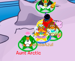 PandaAzulCP's tweet image. love tracking aunt arctic w my @CPOnlineETA baldies &amp;amp; elites!! 🥺💗