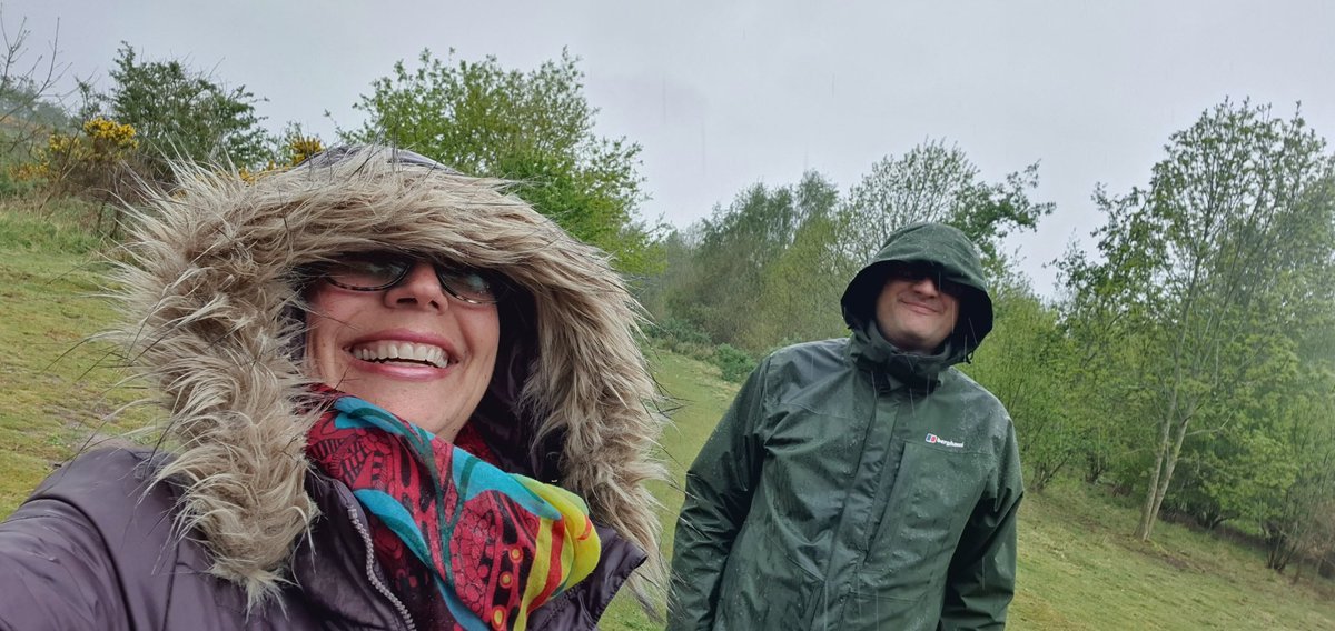 Frederika_R's tweet photo. I've been working on getting my #focus back. Today I got loads done, a good #WBWedLive, a very wet walk with @SimonRobertsEng (turns out my coat isn't waterproof!), great catch up with @AnjHanda & @AdeleBatesZ, even did a bit of sewing!
#CoronaDiaries #WellnessWednesday https://t.co/15DkqOeUlZ