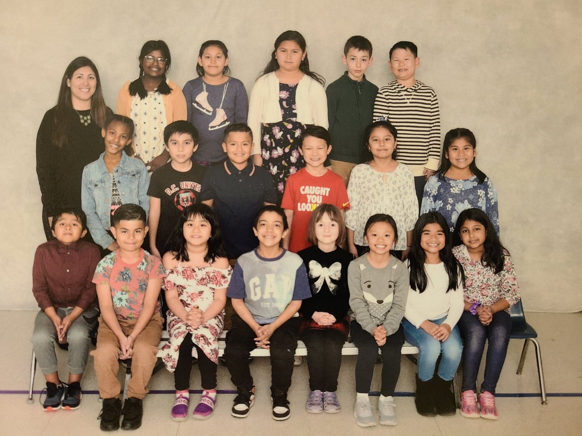 theMrsGilley's tweet image. Yay!!!! Just got this gem in the mail!😍 😁 #MCEScuties #classpicture 🤗🤗🤗