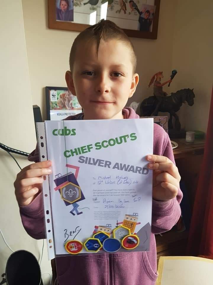 ScoutsWalsall's tweet photo. @westmerciascout @BearGrylls @scouts Congratulations to Michael, he has finished his Chief Scout Silver Award . 😊⚜️👍🏻
He has also just finished his last activity badge and so has achieved ALL of the badges he can get as a Cub. 😱Well Done. 👍🏻 https://t.co/wFv7eU6W2X