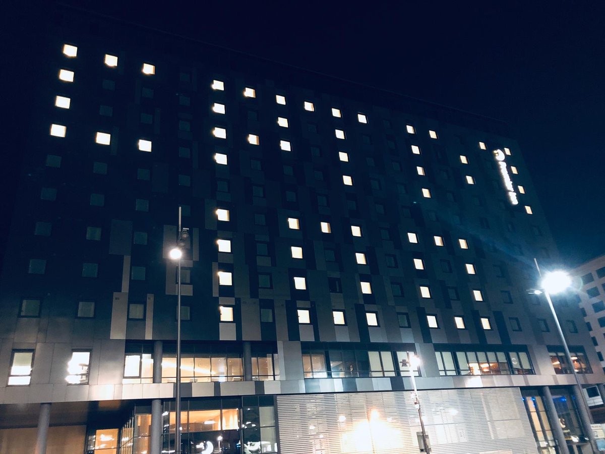 Great work by <a href="/ParikZalaWHR/">Parik Zala</a> from the <a href="/premierinn/">Premier Inn</a> team at <a href="/Gatwick_Airport/">London Gatwick LGW</a> this evening. 

Promoting <a href="/captaintommoore/">Captain Sir Tom Moore</a> 100 Birthday. 

#Congratulations #CaptainTomMoore #CaptainTom100