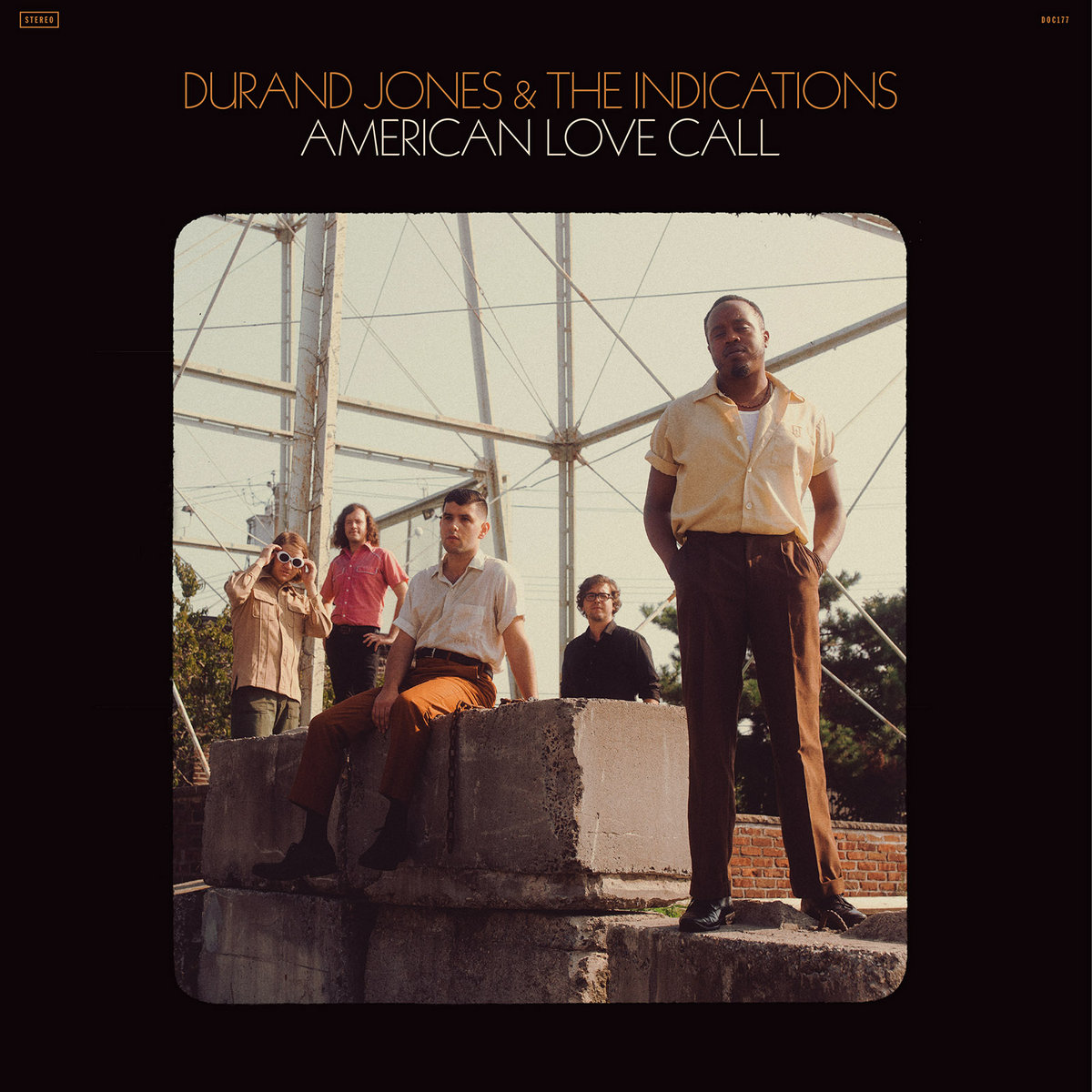 40) American Love Call - Durand Jones & The IndicationsUne de mes meilleures découvertes de ces derniers mois et un de mes albums 2019 favoris. Les dignes successeurs de la Soul, on ressent une certaine influence Motown. Un véritable petit bijou pour les amateurs du genre.