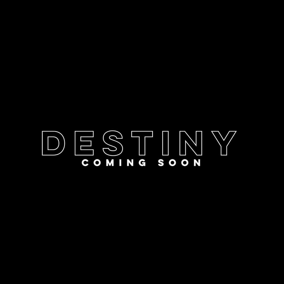 FFFryk_ec's tweet photo. ¿Desde que País esperas DESTINY? #RkmyKeny @rkmykeny @rkmoficial @ken_y_official https://t.co/7VoAkBKIqK