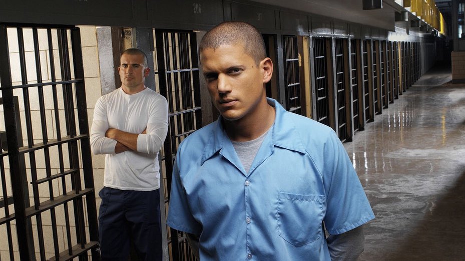 Lo mejor que he hecho en esta cuarentena ha sido verme Prison Break. Si no la habéis visto, poneos a verla ya, estoy seguro de que vendréis a darme las gracias. Mi serie favorita. Michael Scofield es Jesucristo, inigualable.