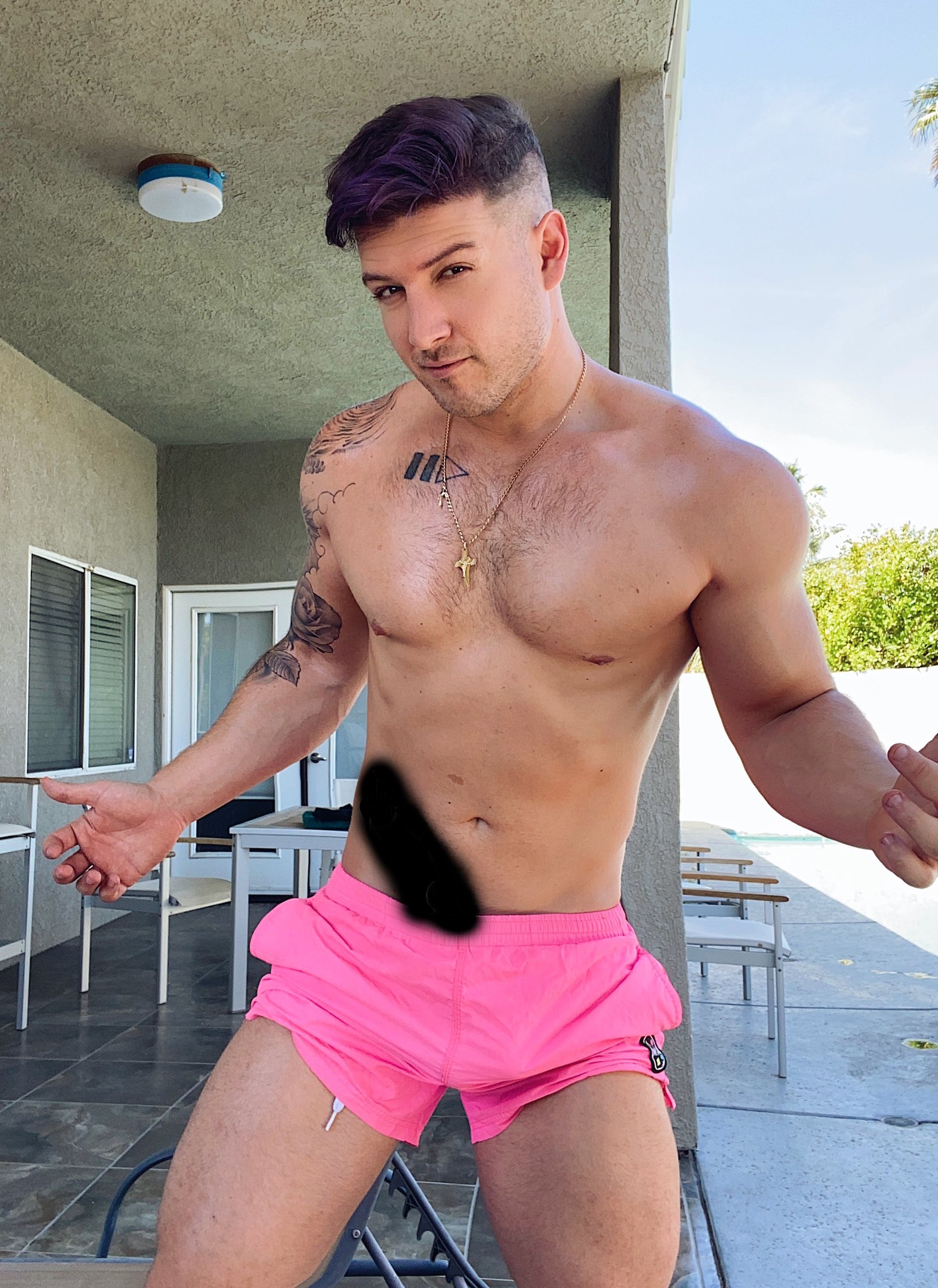 MikeMGTV on X: So I made an onlyfans BUT ITS LITERALLY AN EGGPLANT.  t.coQJSvknATO0 t.co9AboZmjjjb  X