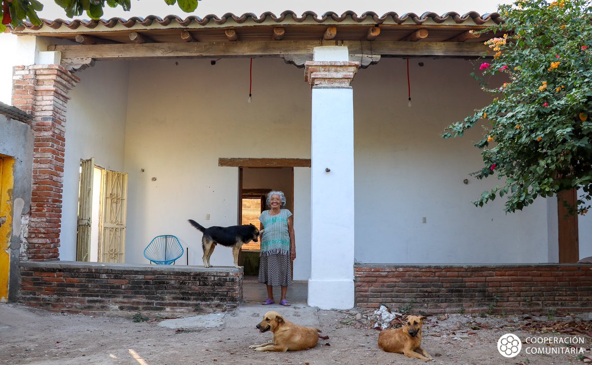 IsadoraHastings's tweet photo. Con la Producción y Gestión Social del Habitat, la cual se basa en las decisiones de lxs usuarixs, pero con la asesoría técnica de arquitectxs se logran mejores resultados y #ViviendasAdecuadas al contexto geológico, climático y cultural #ProduccionYGestiónSocialDelHábitat #PSVA https://t.co/ozJnXrar1F