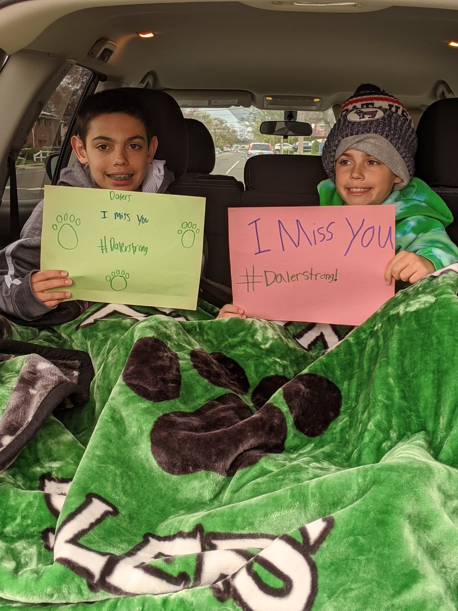 Thank you for a great parade <a href="/WWP_Dalers/">WWP_Dalers</a> <a href="/HMSDalers/">Luis Pena</a>