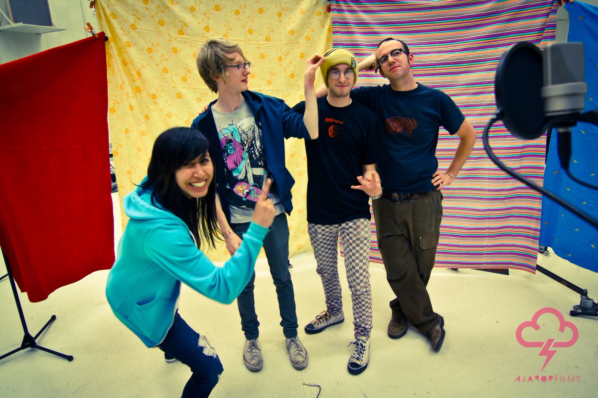 The Glowing Stars tweet media