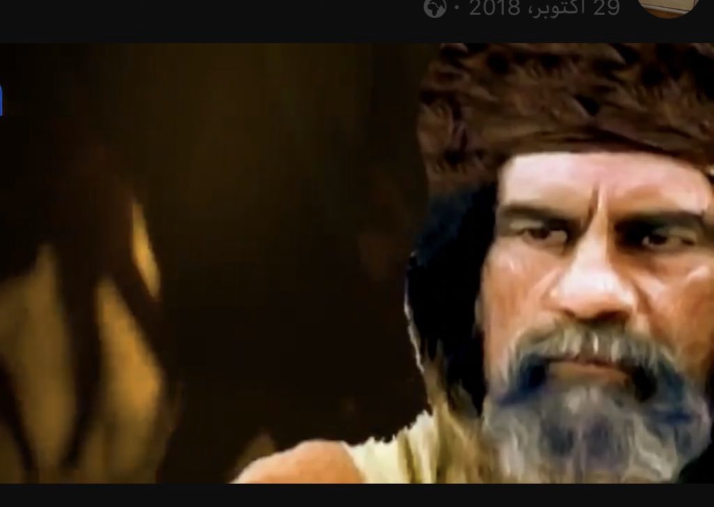 mnaw7's tweet photo. الأحنف بن قيس

كانت العرب تضرِب به المثل في الحلم فيقولون: أحلَم من  الأحنف
.
قيل: لم يُرَ الأحنف ضجراً قط إلا مرة واحدة فإنه أعطى خياطاً قميصاً يخيطه له، فحبسه سنتين كاملتين !
فأخذ الأحنف بيد ابنه بحر ، فأتى الخياط وقال:
إذا مت فادفع القميص إلى هذا .
.
📚 أعلام القادة -رجب محمود https://t.co/zAFq9MnOOl