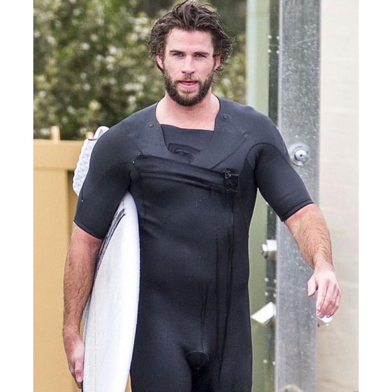 Liam Hemsworth went surfing today. @yashar. pic.twitter.com/eh8RpoNXa6. 