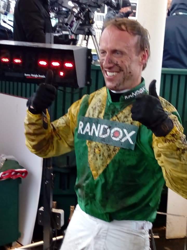 JoeSeward1's tweet photo. LAST YEAR @AintreeRaces
Wet miserable day I recall but Bubba undaunted
Eventful race #Supasundae won the days feature
beat #BuveurDair in a war of attrition for @Jessica_Racing & @Robbie_Power_
#GrandNationalFestival
#Supasundae
#Aintree
#HorseRacing
#LockdownIreland https://t.co/24SZo0Eor8