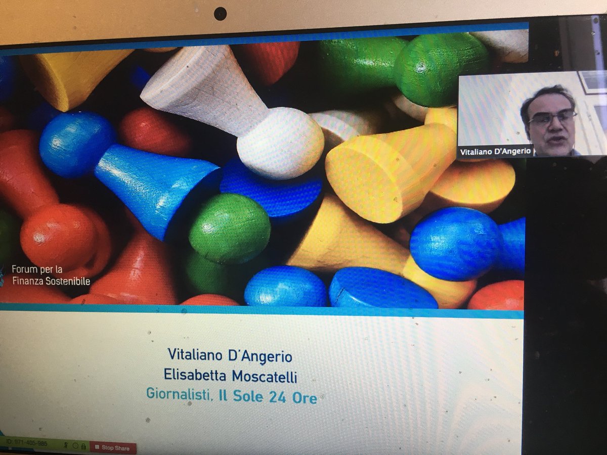 ItaSIF's tweet photo. @vdangerio racconta nascita e obiettivi del progetto #Osservatorio sulla #sostenibilità nelle #PMI quotate del @sole24ore nato nel 2017 ➡️ fornire info utili agli investitori di #PIR e facilitare compilazione #DNF al di là degli obblighi normativi
@Plus24Risparmio https://t.co/hBz44P7BW5