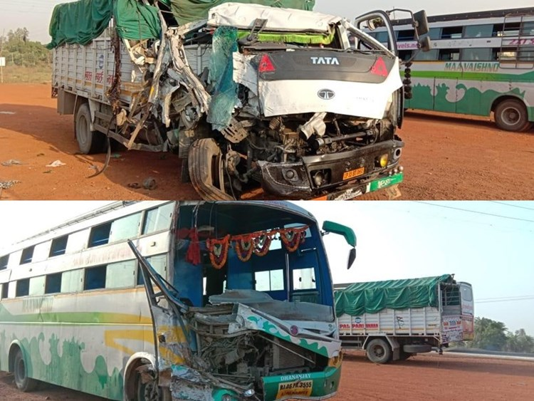 2. 8 labourers died and over 54 suffered injuries after the truck they were travelling in was hit by a speeding bus in Madhya Pradesh's Guna earlier on 14th May around 3 AM.