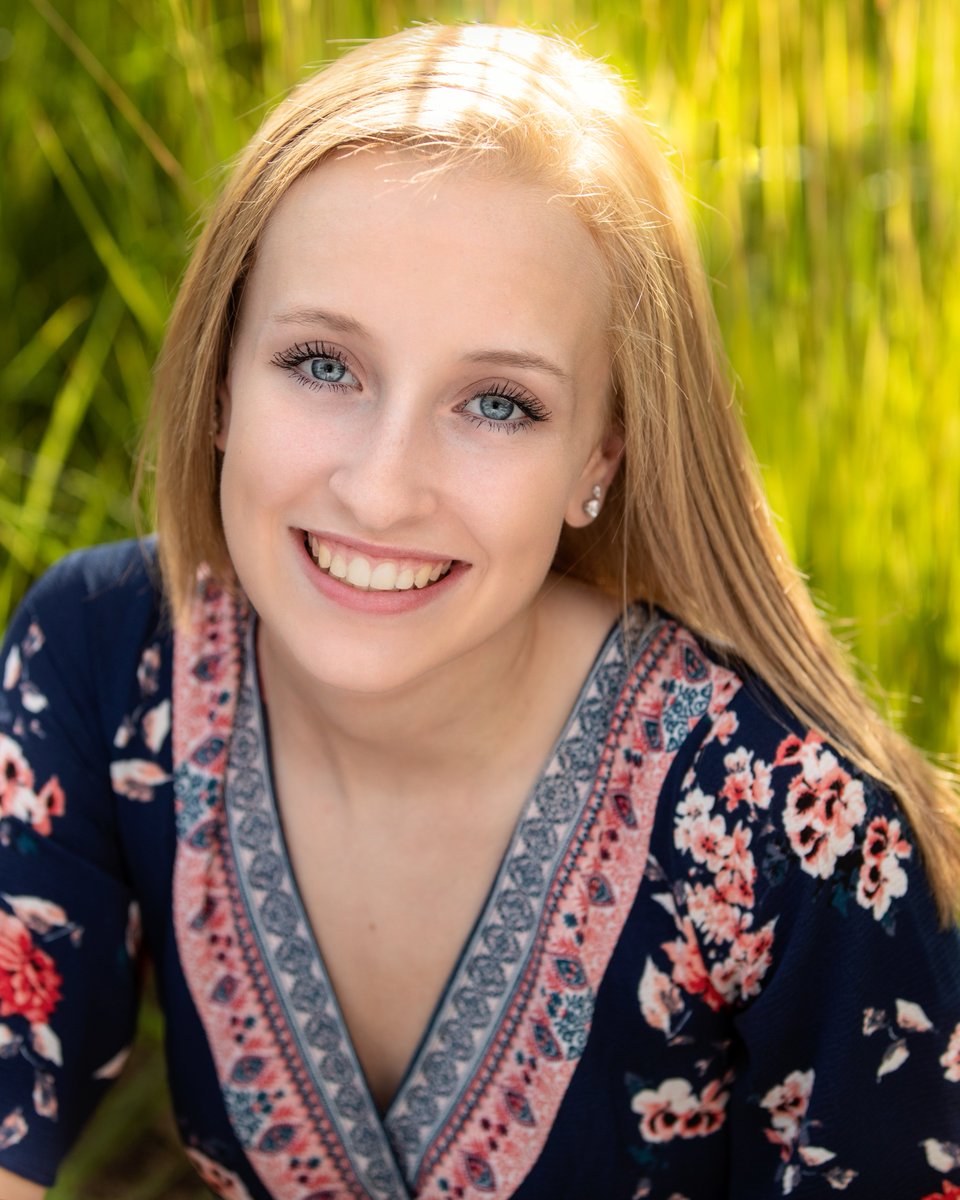 Congratulations to senior Betsy Kirsop on her plan to attend Carroll University and study Elementary Education and Special Education. #Classof2020 #mhspride #seniorspotlight @MHSIrvine <a href="/MuskegoNorwaySc/">Muskego-Norway Schools</a>