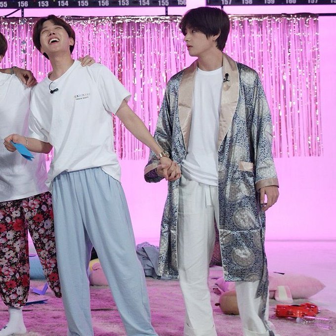  a thread of vhope holding hands in different ways 