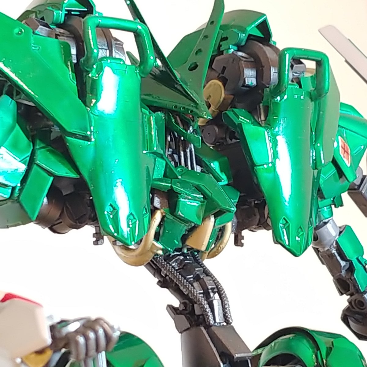 clashkinghiro's tweet photo. 鉄血MH参号機最終夜
鉄血MH"The Jagd Mirage Green Left"
今回で完成とします❗🤣
見て頂いた方々の励ましのお陰で形にする事が出来ました。アリガトウございました❗❗😆😆😆
#ガンプラ 
#ガンプラは自由だ 
#鉄血のオルフェンズ 
#鉄血MH 
#ファイブスター物語 
#FSS_jp 
#ヤクトミラージュ https://t.co/lSohntsraQ