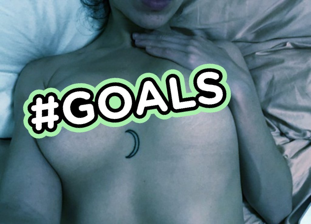 LucieCS2's tweet photo. Coucou a tous, follow moi et RT ce tweet💋💦
Si tu fais ca, je t'envoie une nude en privée 🔞 https://t.co/BVflHv1lCT