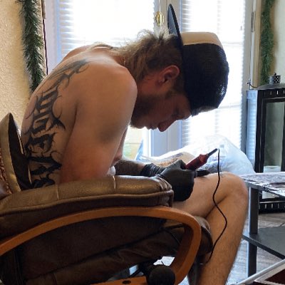dylan_rogers63's tweet photo. #NewProfilePic https://t.co/df5X8xNcS2