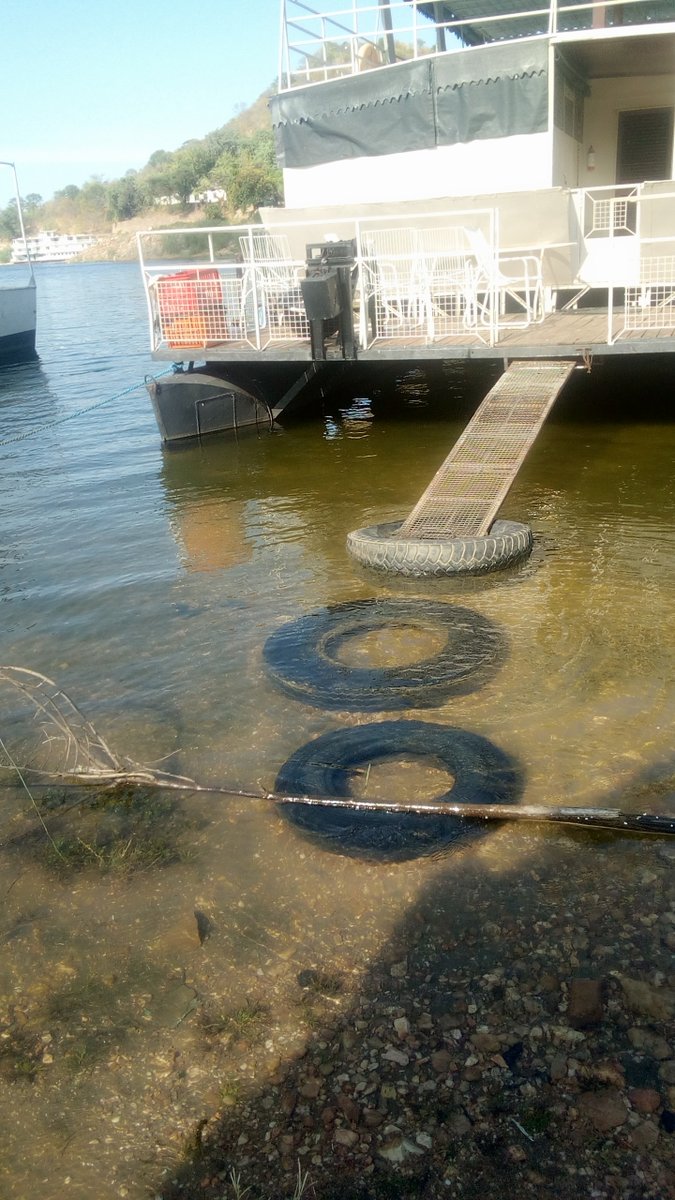 KaribaHolidays's tweet photo. Lake Kariba water levels are rising daily, with a peak expected end of June. A fine season is coming @ZtaUpdates https://t.co/kPJpUq054r