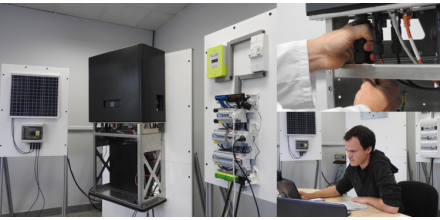 Des sessions spécifiques installateurs #QUALI_PV_Elec : Au programme : le fonctionnement de Storelio, produire, consommer, injecter au quotidien, sortie secourue, suivi et monitoring ; les étapes d’installation de la réception à la mise en service. espace.pro@easylibatteries.com