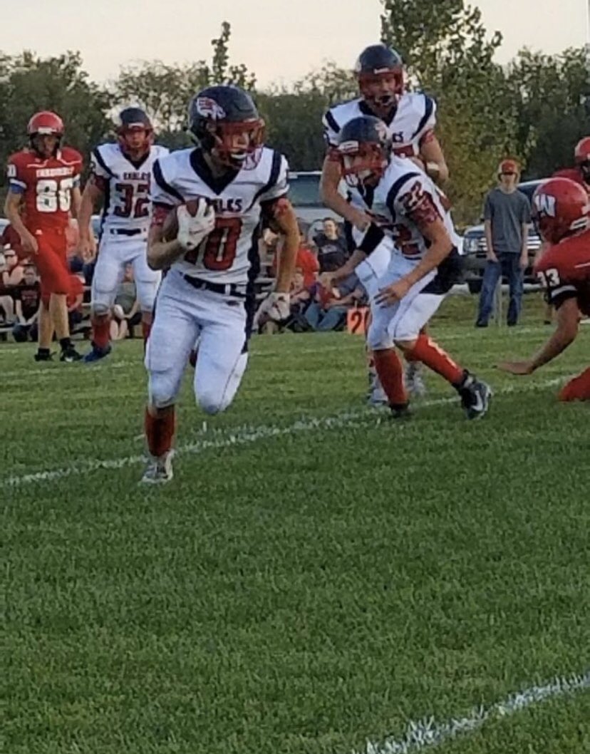 coachsteinbrock's tweet photo. Sr. Slater Lawson one of the most respectful players I have coached. Thanks for the memories and best wishes Slater!  #FAMILY

https://t.co/0uRsoWTW9T https://t.co/qyxlNDsPHg