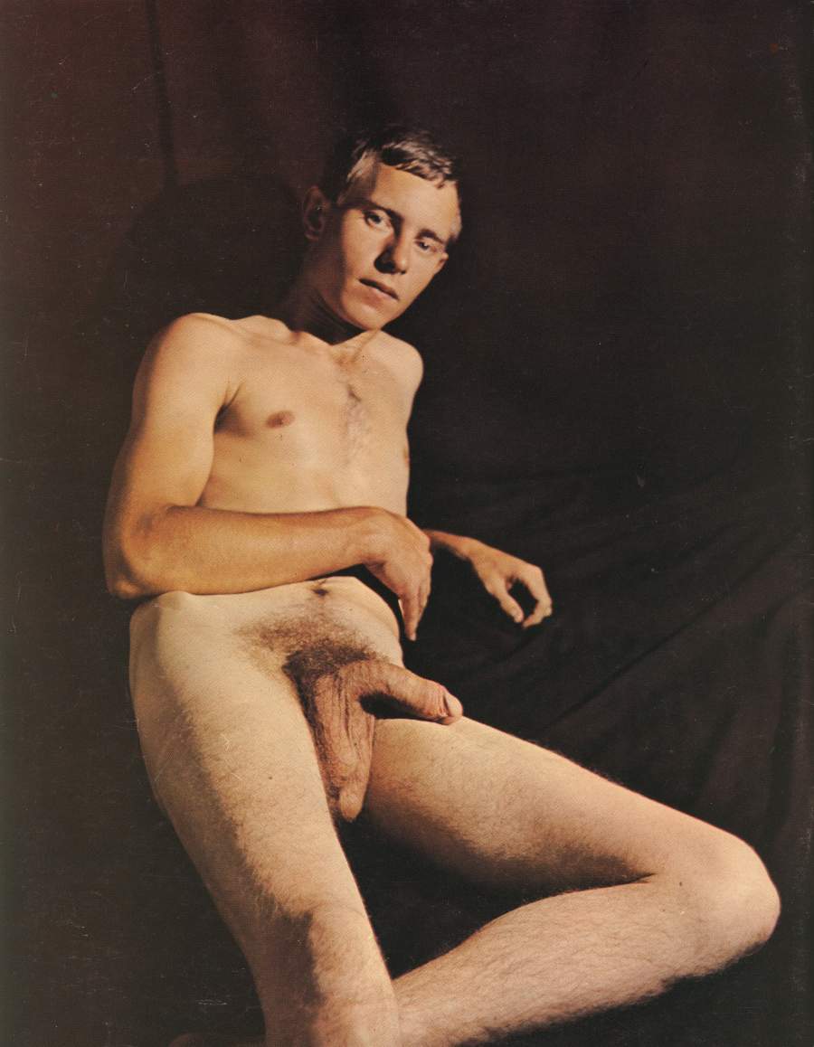 creatureblackl1's tweet photo. Bob Roland [Photos by HIS Studio] Los Angeles, 1968 or earlier #bobroland #hisstudio #vintagemen #uncut https://t.co/3hbPRe4Hj9