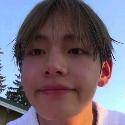 taehyung's lil mole in his nose; a devastating thread