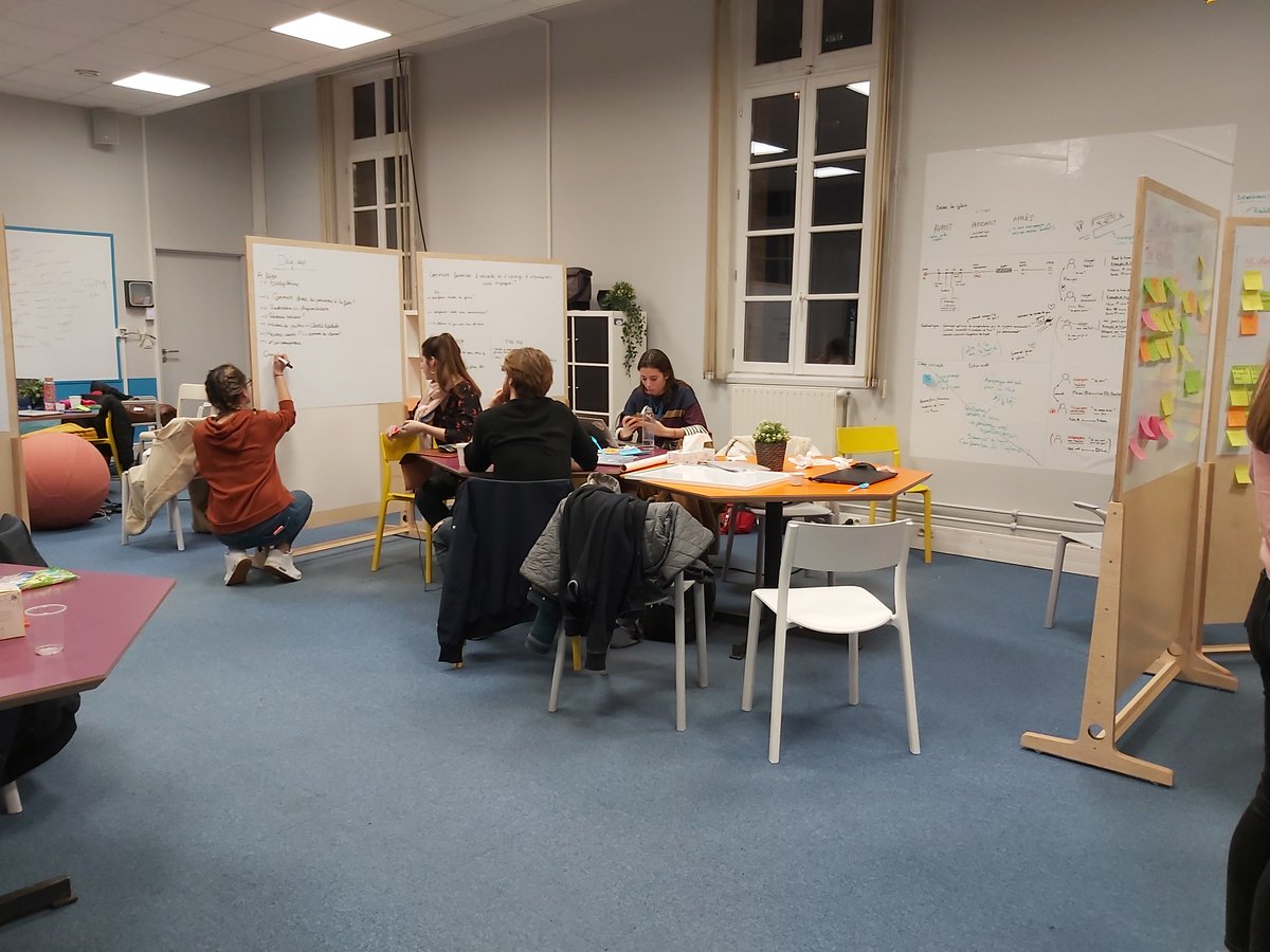 "Inventer l'intraprenenur du futur au service des idées du collectif" 👉  bit.ly/3fNFTRW

C'est également les valeurs de programme #intrapreneuriat CFEE !
Nous proposons une approche #pedagogique par l'apprentissage de l'intelligence collective ! 💡