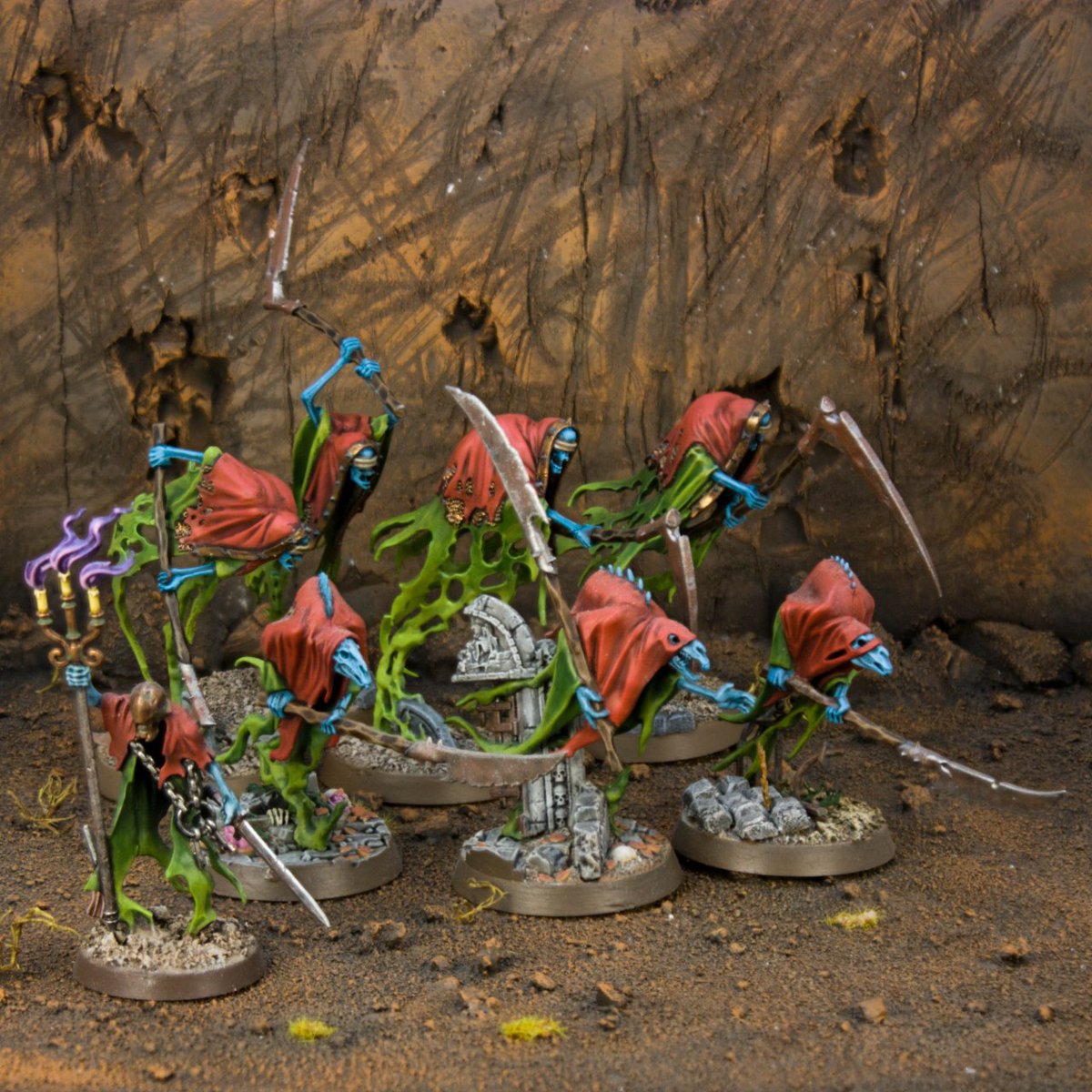 ErofeaN's tweet photo. Finily finished my #warcry #nighthaunt band. Really glad with result.
#painted #miniaturepainting #miniatures #ageofsigmar #wargames #colorvortex #tabletop #scirmish #boardgames https://t.co/3UJH54ns5L