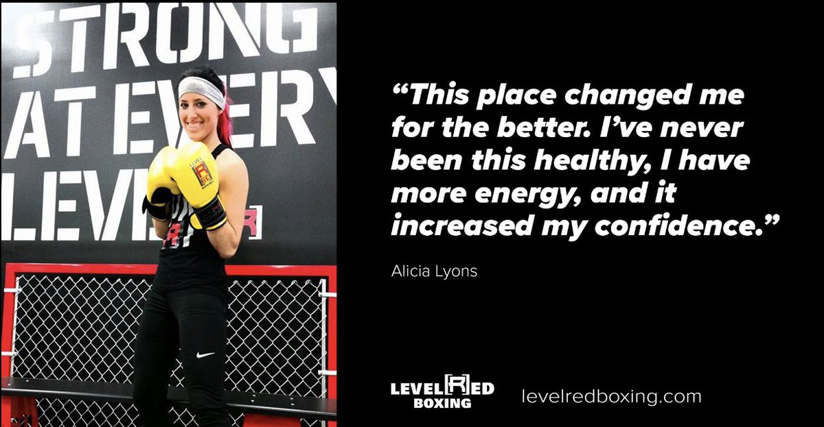 levelredboxing's tweet photo. Happy #WhyChooseLevelRed Thursday🥊 Our 10 day challenge starts back up today!! Participate and win a free pair of gloves!!😎💪🏻 https://t.co/fWXvs4whE1