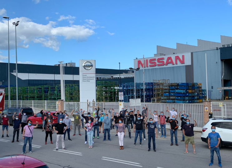 ccoocatalunya's tweet photo. Tot el suport, tota la solidaritat amb les treballadores i treballadors de Nissan.

#FuturoParaNissanYA ✊ https://t.co/mG0uCfVFg2