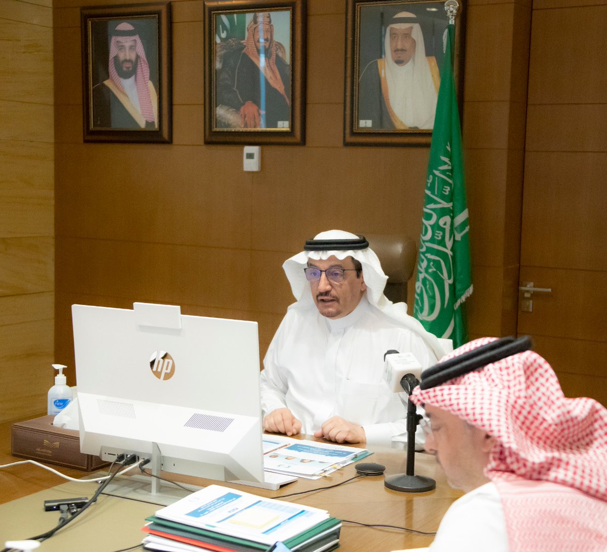moe_gov_sa's tweet photo. #يحدث_الآن..
#وزير_التعليم يترأس المؤتمر الاستثنائي الافتراضي لوزراء التعليم والتربية في دول "الإيسيسكو"؛ تحت شعار "المنظومات التربوية في مواجهة الأزمات والكوارث -كوفيد19"، بمشاركة ٤٣ دولة و١٢ منظمة دولية. https://t.co/ERBL88dsVx