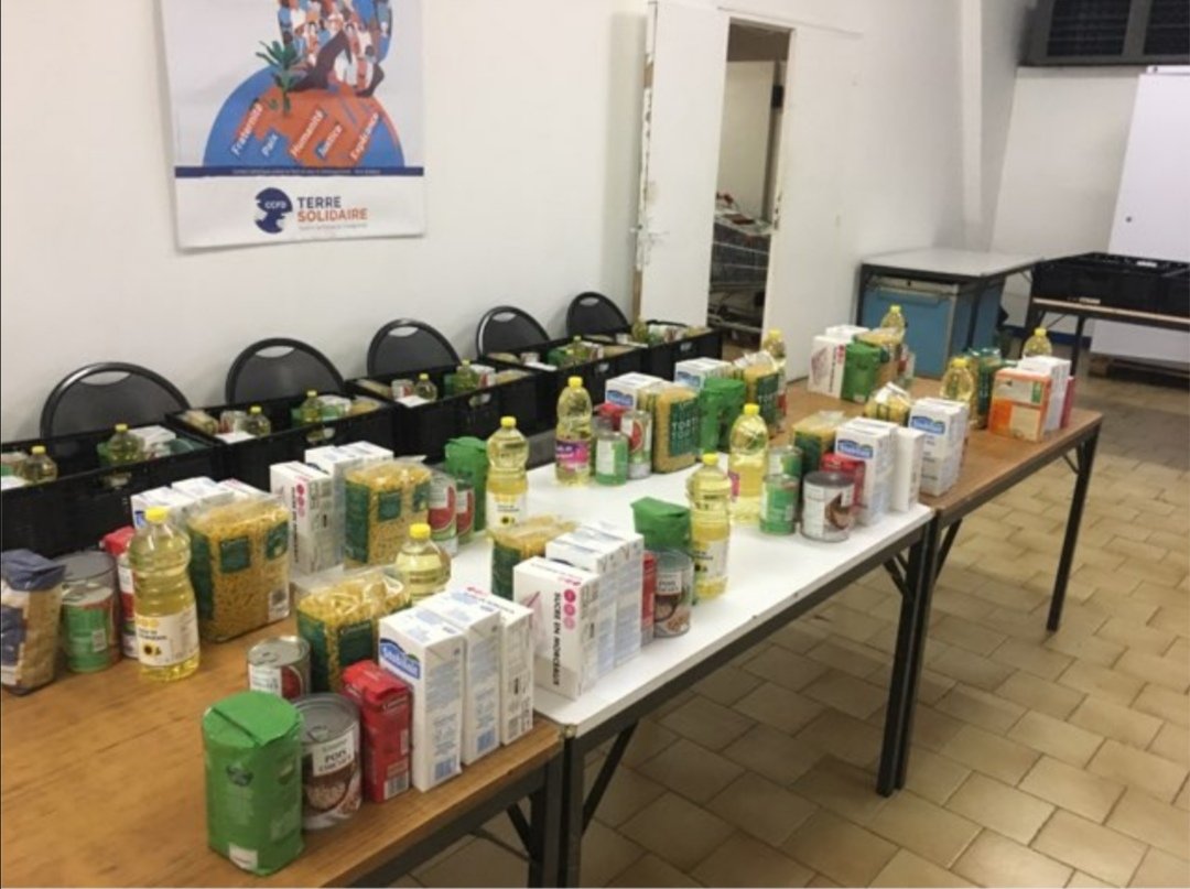 Partitu_FemuAC's tweet photo. C'est avec humilité et une vive émotion que le Parti se joint à l'effort de solidarité national. È u Cumitatu Territuriale di Bastia Nebbiu CapiCorsu ha fattu a scelta d'impegnasi incù l'associi, per a ghjente chì t'ha u più bisognu.
#AssociationPartage
#Rispettu #Fratellanza https://t.co/DoNOXgPJm4
