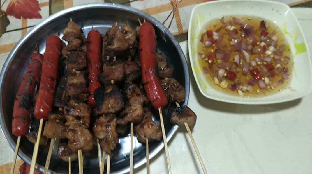 tinbadillaelep's tweet photo. nag bbq #rdfeels https://t.co/toMwNrwrtO