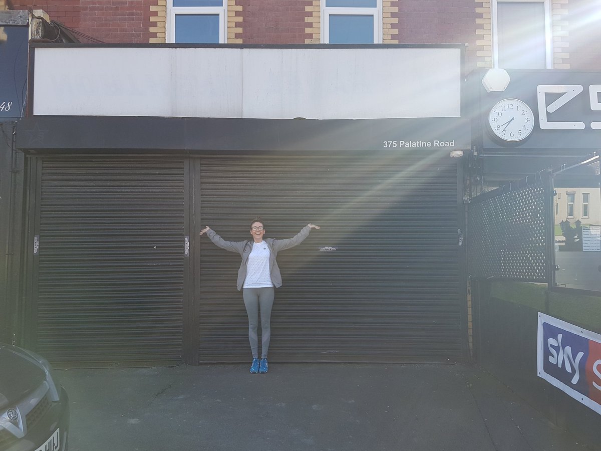 Salutemcoffee's tweet photo. 💥🎈 We are 1 today 🎈💥 

What a journey! 

A year filled with love, friendship, laughter ( many tears but hey it's business) &amp; giving back to the wonderful community! 

THANK YOU 💜 
Keep safe, see you soon x https://t.co/KkismkTtBz