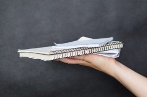 WerkwebA's tweet photo. Door de coronapandemie zijn het op het moment lastige tijden voor veel organisaties. Als gevolg hiervan verliezen meer mensen dan normaal hun werk. Kijk op WerkWeb-Autisme voor tips bij ontslag als je snel weer aan het werk wil: https://t.co/9Sw6SQ3wKh https://t.co/UocgepJg9d