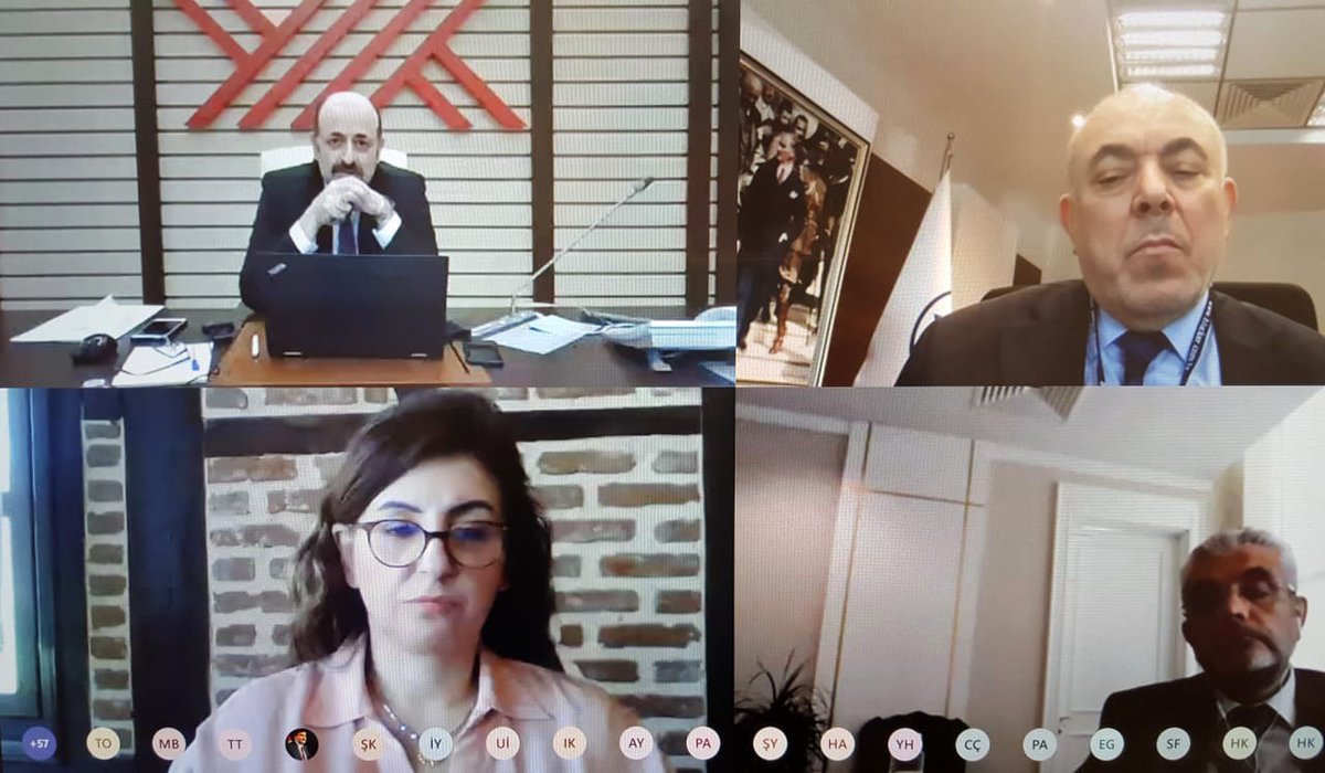 1- Ülkemizdeki Vakıf Üniversitelerimizin Rektörleri ve bağımsız Vakıf Meslek
Yüksekokullarımızın Müdürleri ile video konferans yöntemiyle bir toplantı gerçekleştirdik.