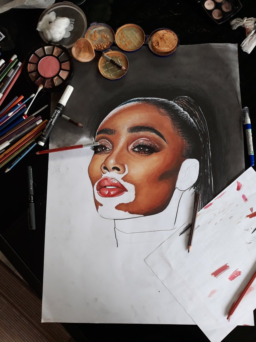 king_Luminous98's tweet photo. Art By Luminous ❤ 
@winnieharlow 
Pencil and MakeUp Art ❤
please like share and Follow❤
inspired by @YoungCreatorSA @arts_zulu https://t.co/EKgxxuz6RE