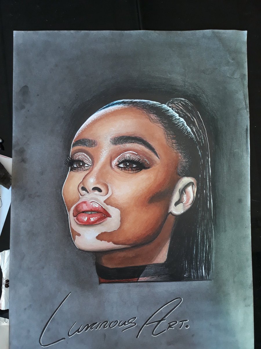 king_Luminous98's tweet photo. Art By Luminous ❤ 
@winnieharlow 
Pencil and MakeUp Art ❤
please like share and Follow❤
inspired by @YoungCreatorSA @arts_zulu https://t.co/EKgxxuz6RE