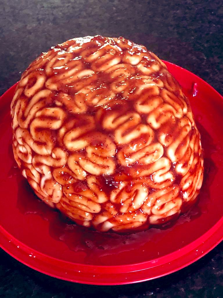 SkiAmelia's tweet photo. #lockdownbirthday
A home school birthday today with mum, dad and @SkiOscar - oh well... 
Thanks to Dr Rebecca Gibson for making me this awesome brain cake which is basically the coolest cake ever!! https://t.co/P3WqC78AuZ