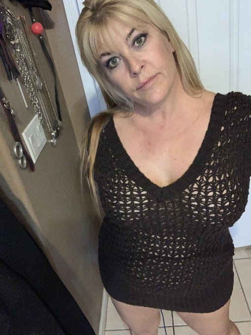 My new photoset is live. Login and enjoy!  https://t.co/PfGDcSk9lc https://t.co/7w6ro96now<a href="/tag/peekaboo"class="tags"><span>#peekaboo</span></a><a href="/tag/milf"class="tags"><span>#milf</span></a>