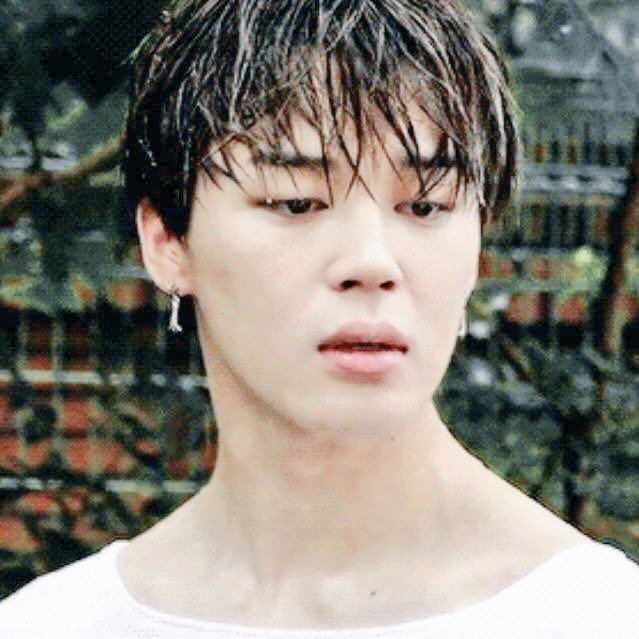 Jimin creating wonders with his dipped wet hair--- a languishing thread